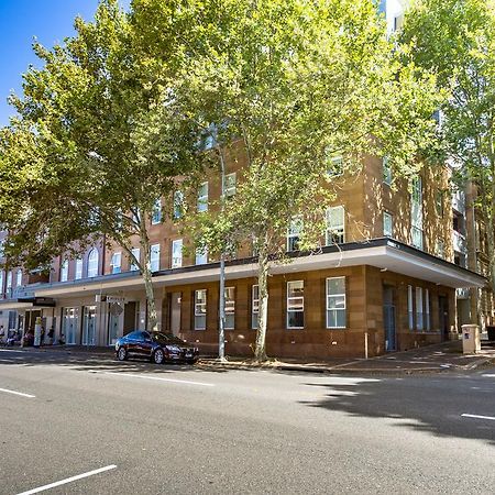 Hotel 111 Newcastle Exterior photo